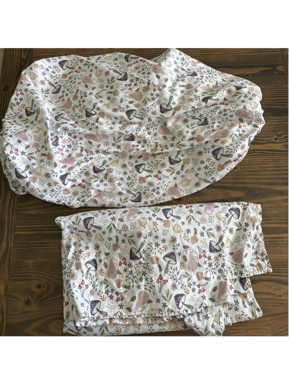 Cynthia Rowley Twin Sheet Set Mushroom Floral Pumpkin Cottagecore White